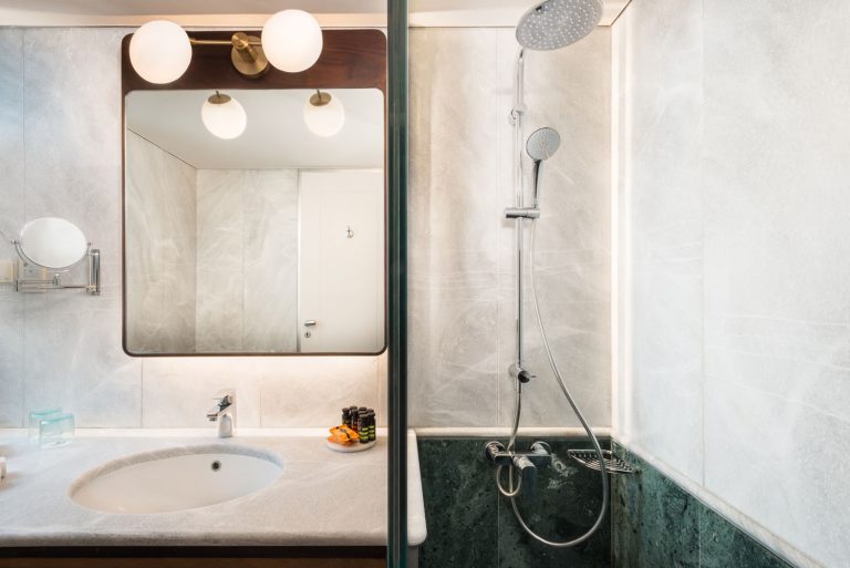Junior Room Bathroom