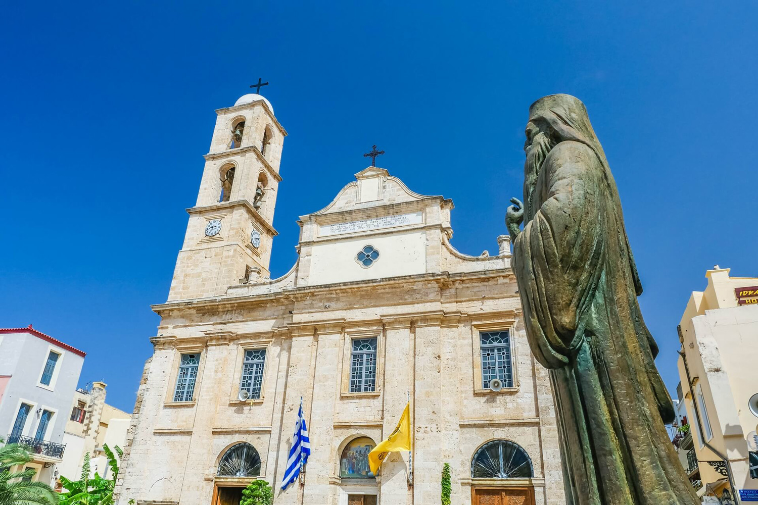 Statue infront of the Mitropoli Church